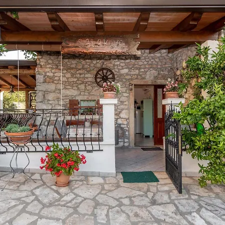 Haus Salakova A Lovely Vintage Stone House Rabac