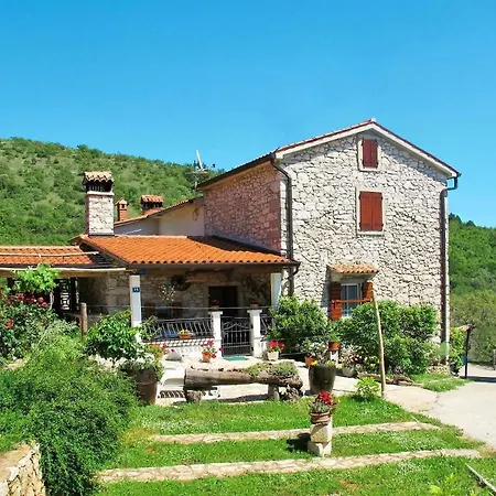Ferienhaus Haus Salakova A Lovely Vintage Stone House *
